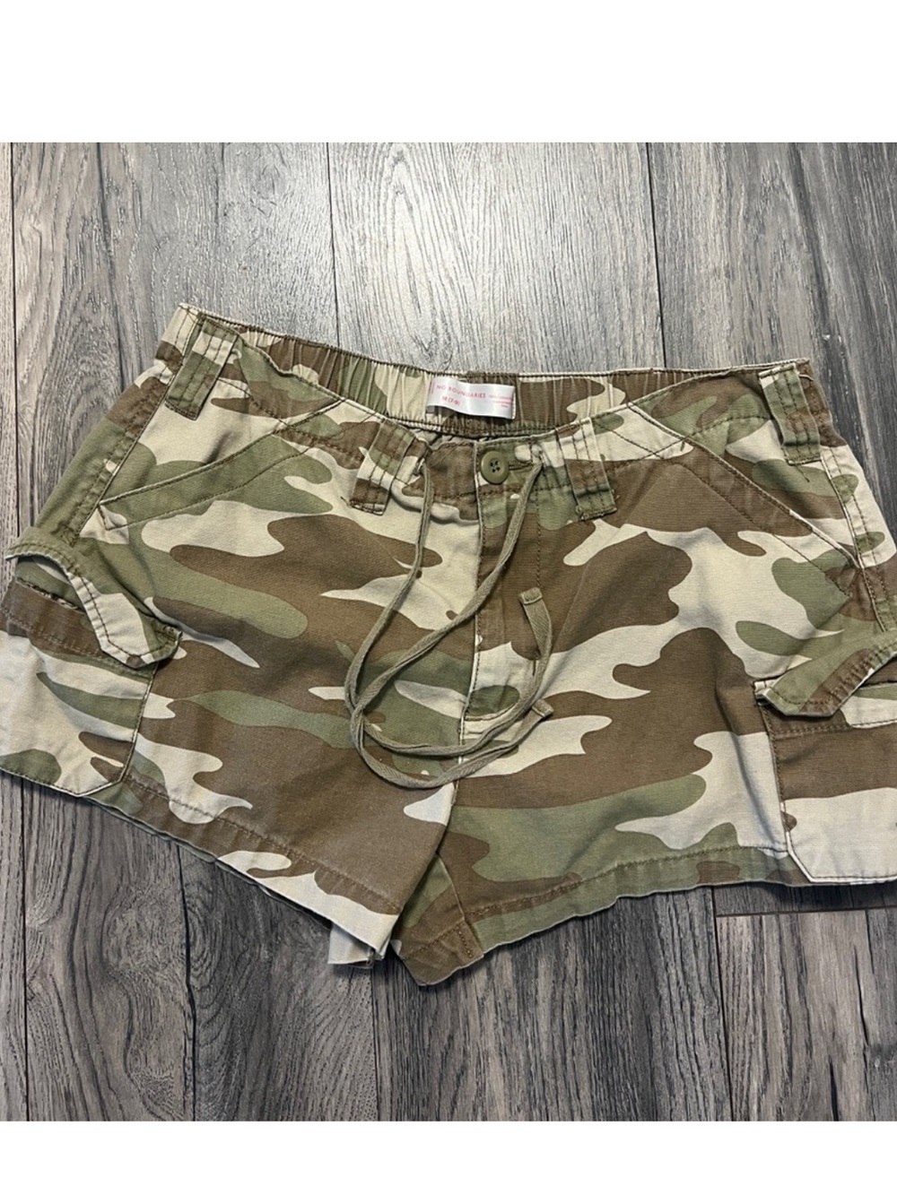Bundle of 6 shorts - Picture 3 of 7